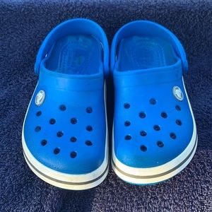 Blue Classic Crocs toddler 11.